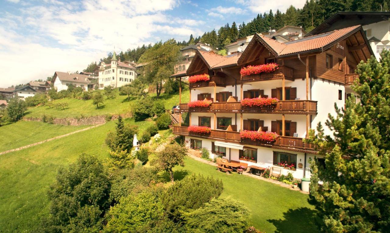 Garni Alba Bed & Breakfast Ortisei Exteriér fotografie