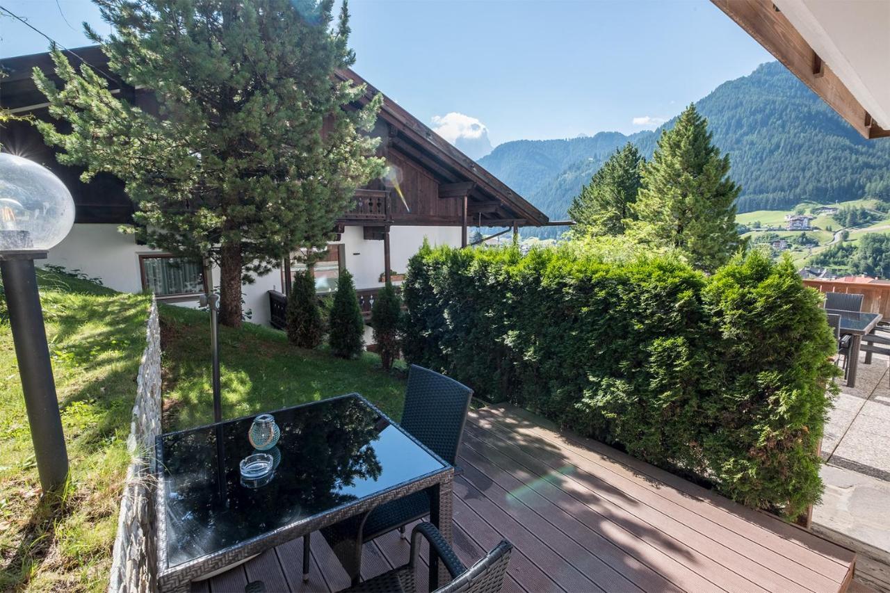 Garni Alba Bed & Breakfast Ortisei Exteriér fotografie
